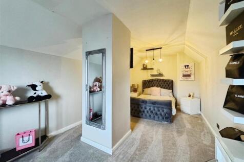 d689a7cc--4242-9647-9B827C5E1625-45164-00001B062FE