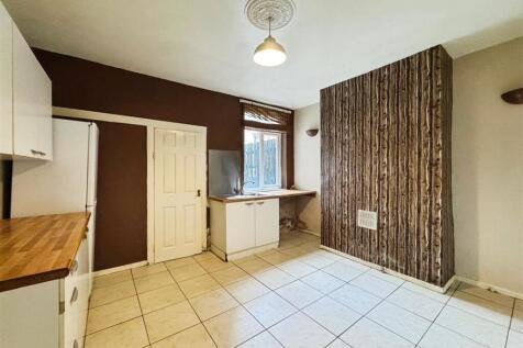 f5ac7350--4548-83C2-137F2E34E39D-46539-00001C9D525