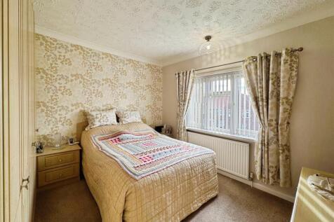 a13b1d0e--4100-9208-9598FC1CD5A9-46539-00001C860C2