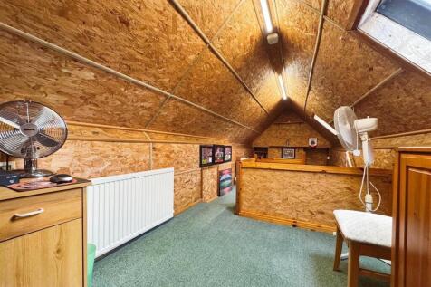 e6c384a1--410A-AD73-DAE4A94AA3DC-46539-00001C85752