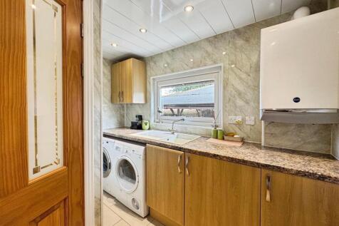 f0dae380--4004-8904-793AD7A11E68-47648-00001D89019