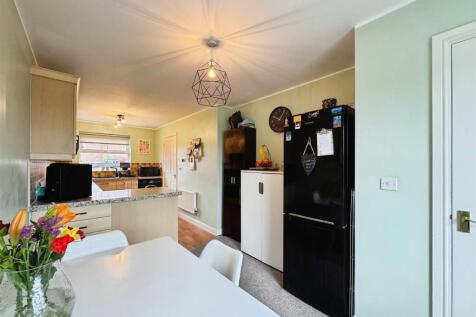 efed2c6c--42BF-94E0-F933CB294E1F-55033-000023677EA