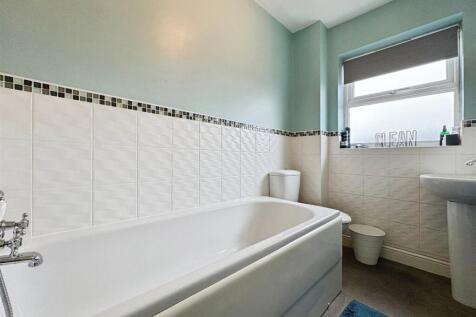 ab514dce--4818-9C0B-66836896FA0E-55033-00002367276