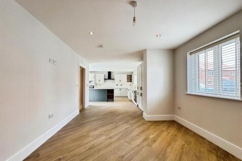 97b3a885--4CE9-9BBB-A105597B2FD7-13396-000009E481F