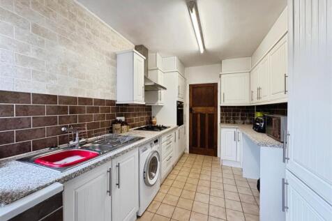 0a0704b9--40BF-8E20-9B617E1A3922-58025-0000278D555