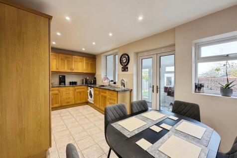 2b3e4c75-3-4249-B10D-AAAD46F4C47B-5587-000004A8939