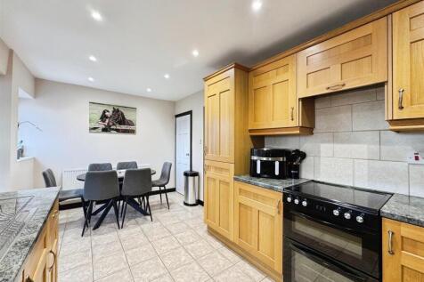 4ec09b44-4-45E6-ABBC-E875D21C08C6-5587-000004A862C