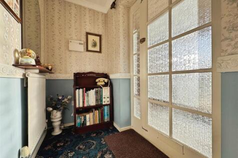 e4383818-1-4861-AF9E-2008F7E0E8D8-5587-00000574F36