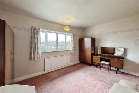 d3ee330c--4290-94C0-45E2252FC2AA-39662-000017EDFCE