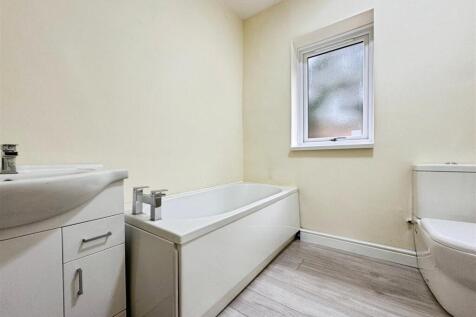 1d5d7f4c--4F15-882F-007C1673BC4D-39662-000017F4159