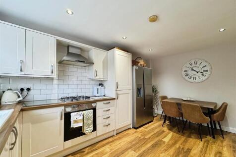 f01f35fa--4772-90CD-B68FF54626B5-39662-0000193BD89