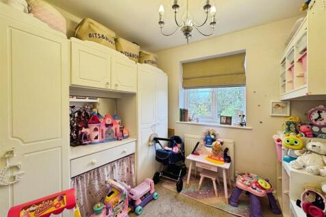 b8250ead--4648-9330-B57705990545-39662-0000193B72A