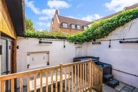 Property Image 25