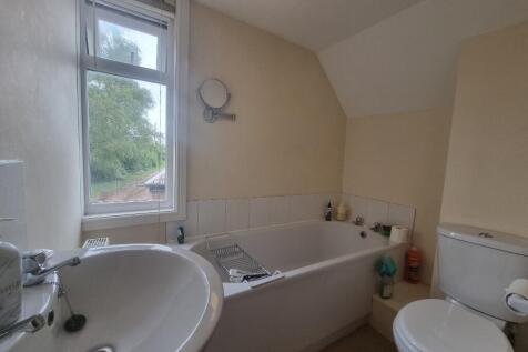 First Floor Bathroom