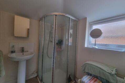 En-Suite shower Room