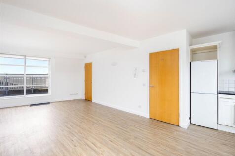 Reception/Kitchen