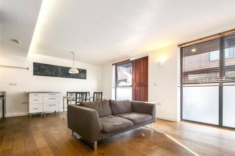 Living Room/Kitchen