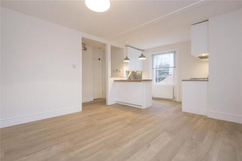 Living Room/Kitchen
