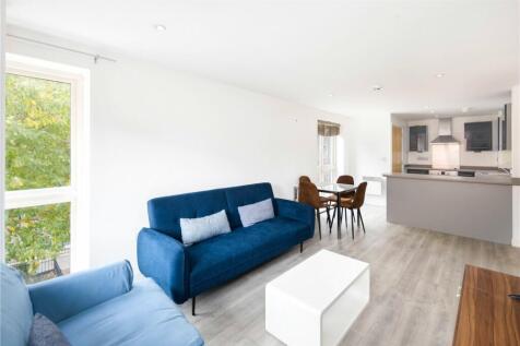 Living Room/Kitchen