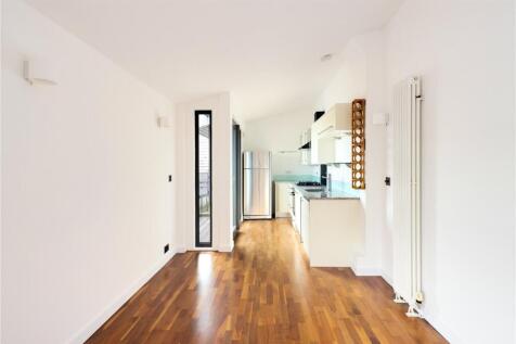 Living Room/Kitchen
