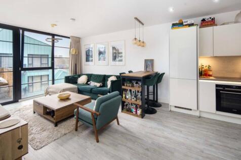 Living Room/Kitchen