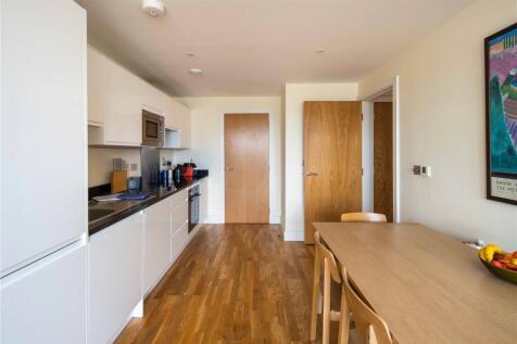 Kitchen/Living Area
