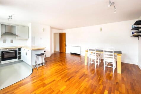 Living Room/Kitchen
