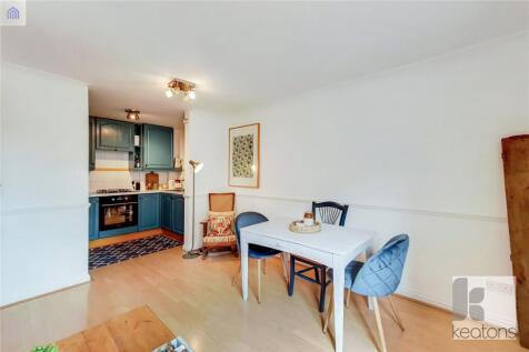 Living Room/Kitchen