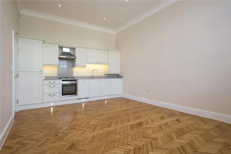 Kitchen/Living Area