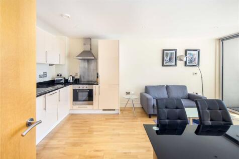 Living Room/Kitchen