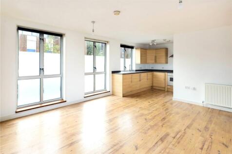 Living Room/Kitchen