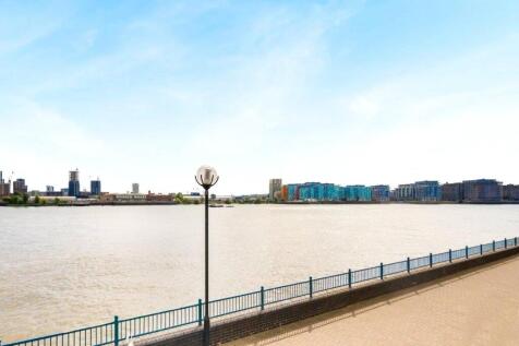 View/River Thames