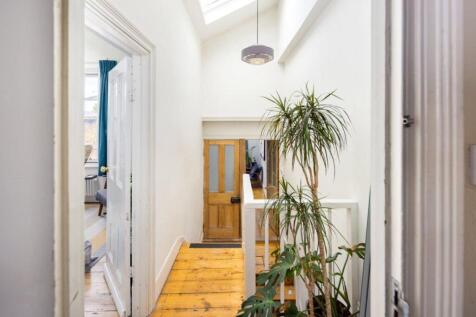 Landing/Hallway