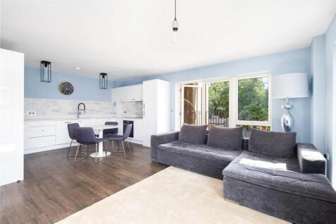 Living Area/Kitchen
