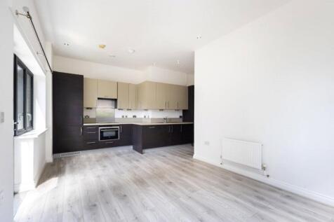 Living Room/Kitchen
