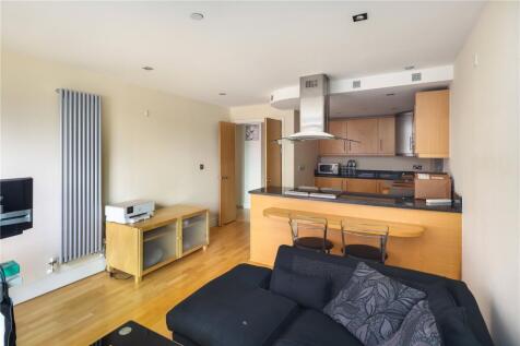 Living Room/Kitchen