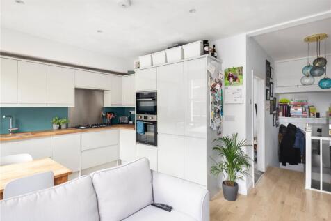 Living Room/Kitchen