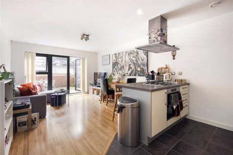 Kitchen/Living Area
