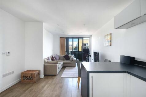 Living Room/Kitchen