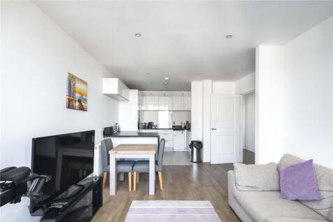 Living Room/Kitchen