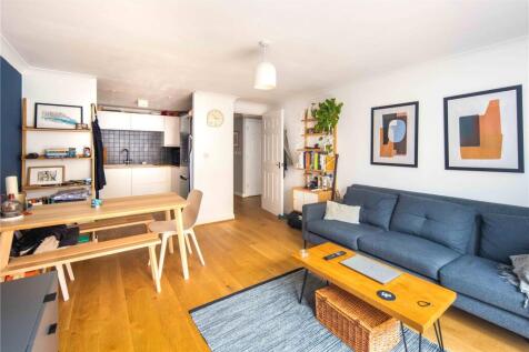 Living Area/Kitchen