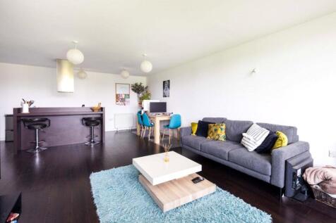 Living Area/Kitchen
