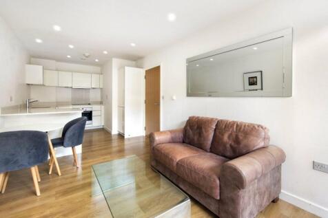 Living Area/Kitchen
