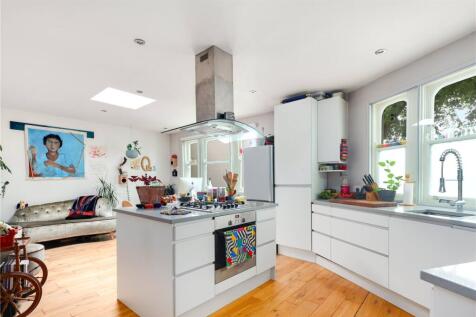 Kitchen/Living Room