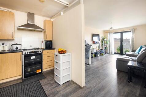Kitchen/Living Area
