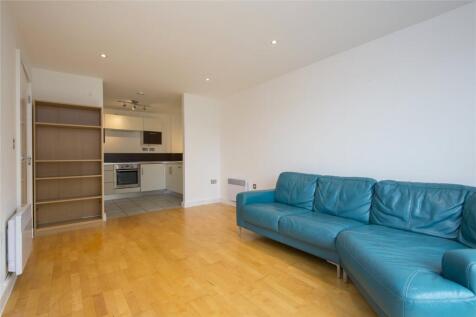 Living Room/Kitchen