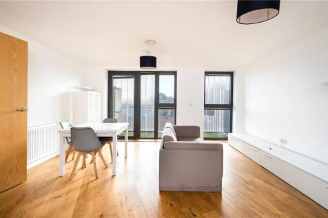 Living Area View 4
