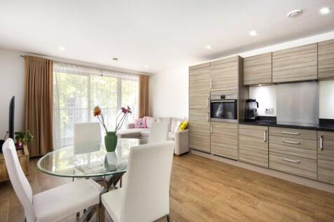 Living Room/Kitchen
