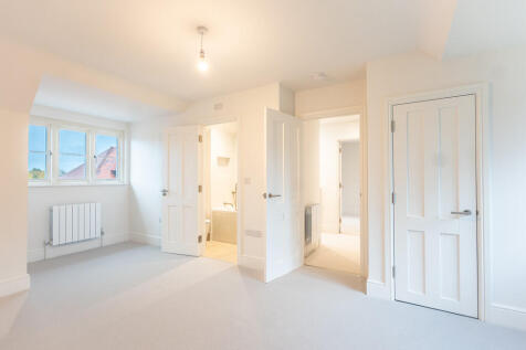 25-12-02_Barnfiel...