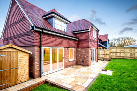 25-12-02_Barnfiel...